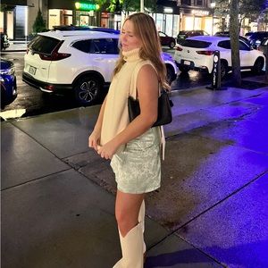 Meet your Posher, Annie